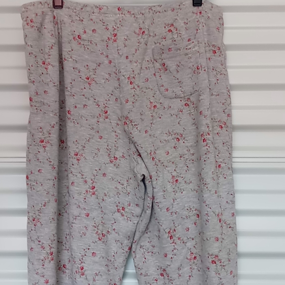 Women's thermal pants size medium - Picture 4 of 4